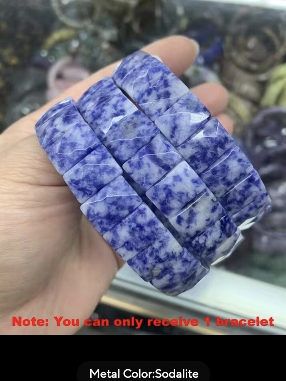💙🤍NEW💙🤍 PRETTY!! Square Faceted SODALITE Stretch Bracelet